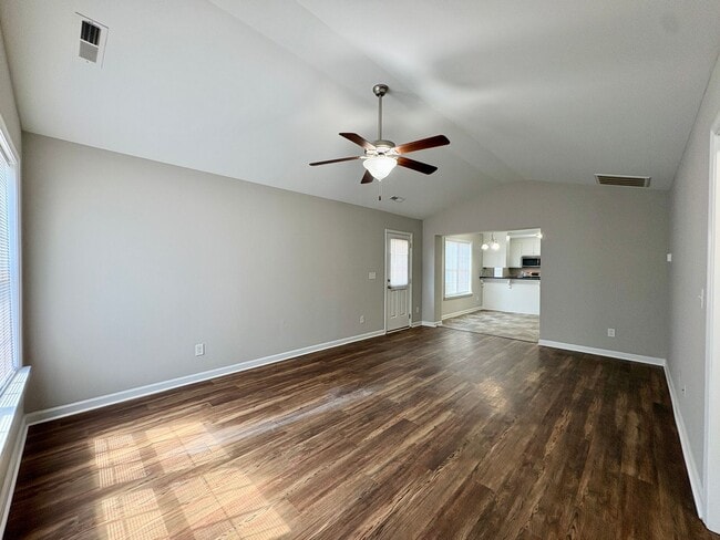 Building Photo - One Story 3 Bedroom 2 Bath Brand New