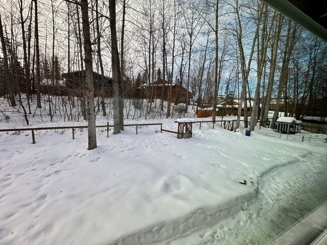 Building Photo - 3923 Pawn Pl