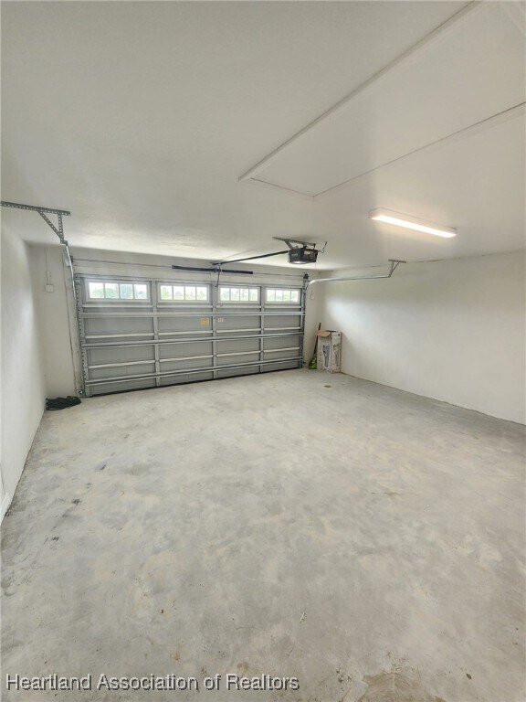 Building Photo - 6609 Concord St