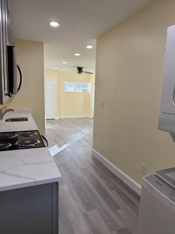 Building Photo - 1820 C St NE