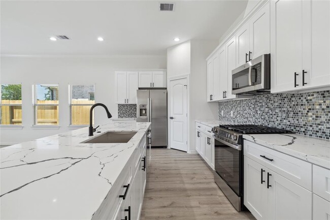 Building Photo - 9703 Champion Heavens Dr
