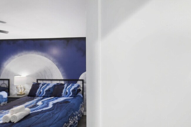 Building Photo - 126 Petrarch Trail