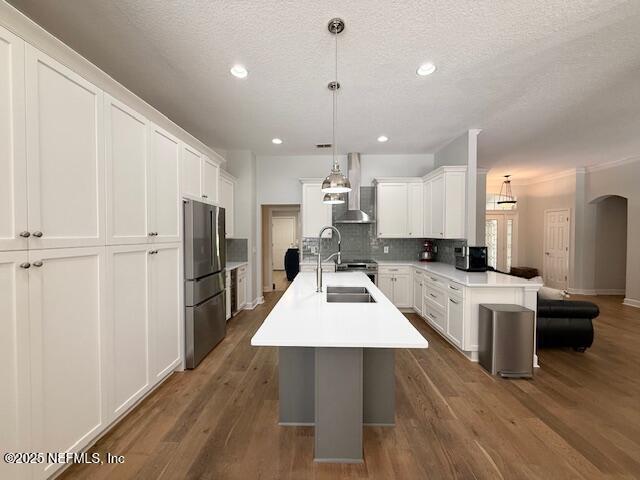 Building Photo - 12784 Cattail Pond Cir S