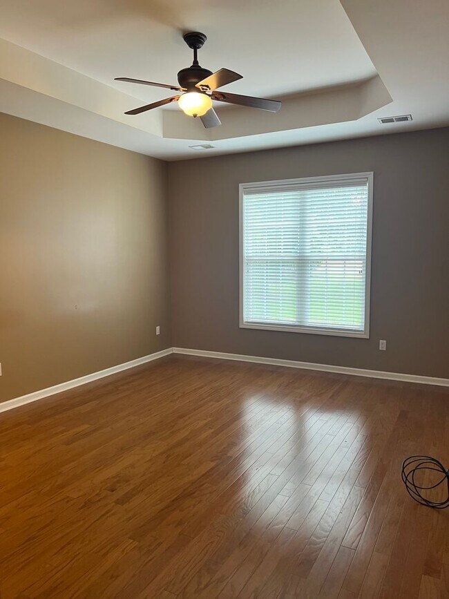 Building Photo - Nice Home in Pinecrest!