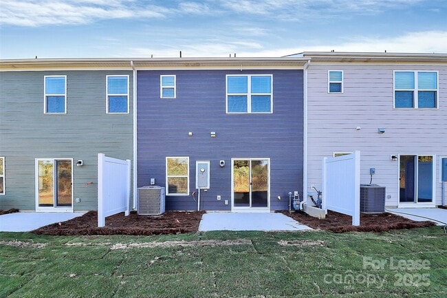 Building Photo - 3651 Secrest Lndg