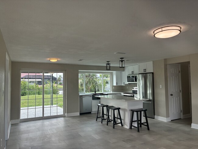 Building Photo - 5103 Condado Terrace