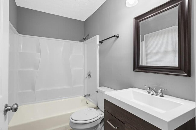 Building Photo - 2783 Oldknow Dr NW