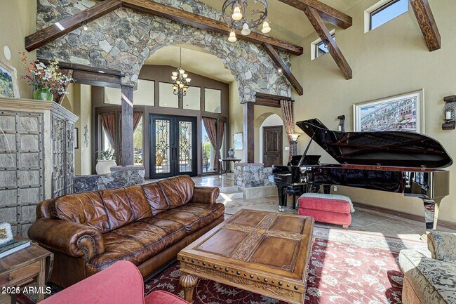 Building Photo - 8171 E Whispering Wind Dr