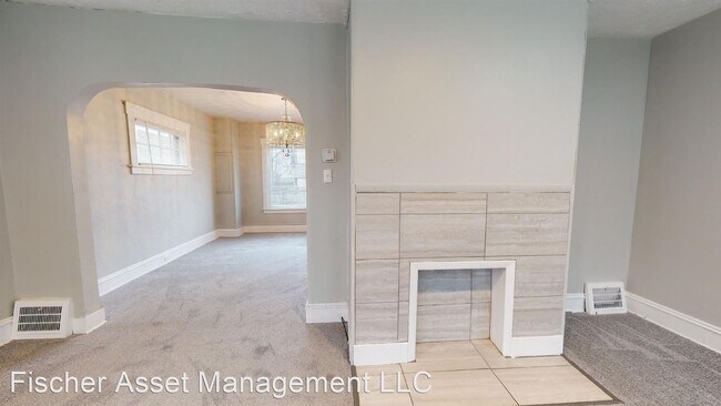 Building Photo - 3 br, 1 bath House - 3359 West 86th St.