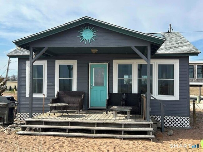 Building Photo - 92 Caroline Rd