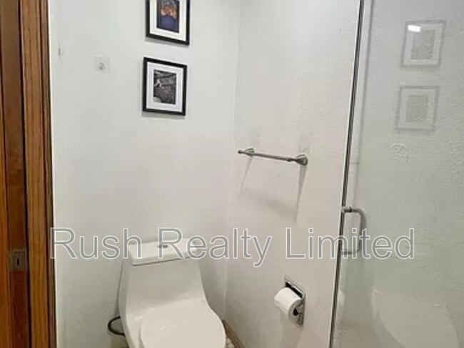 Building Photo - 2657 S University Blvd