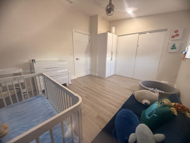 Building Photo - 6864 NW 166th Terrace