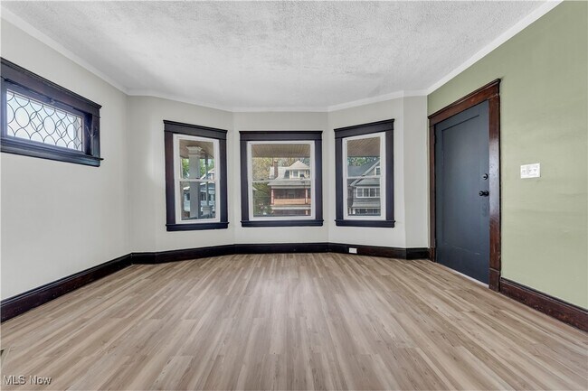 Building Photo - 428 E 148th St