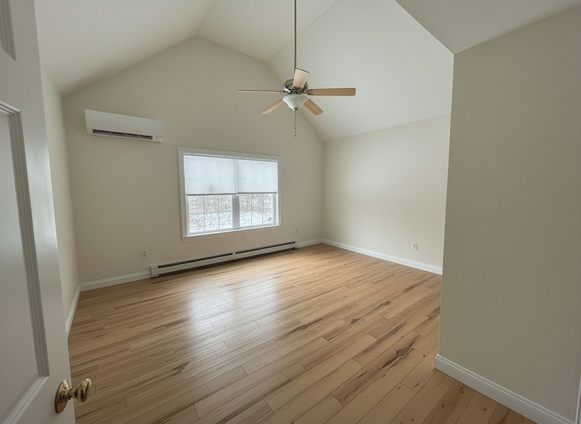 Building Photo - 1 Horseshoe Dr