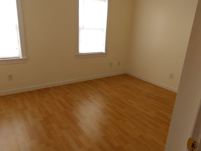 Building Photo - Look what I have for YOU