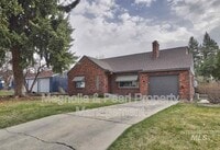 Building Photo - 104 S Olive St