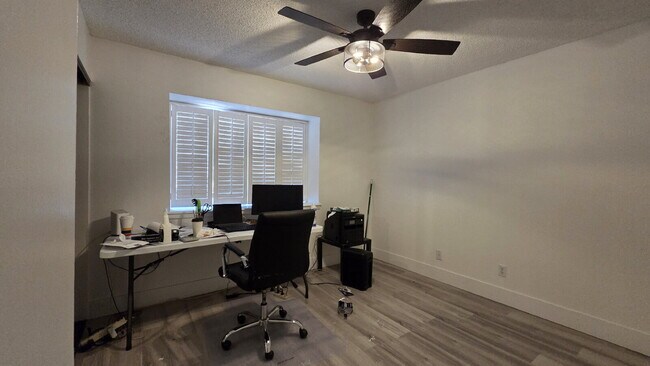 Building Photo - Beautifully remodeled pool home situated on a spacious quarter-acre lot