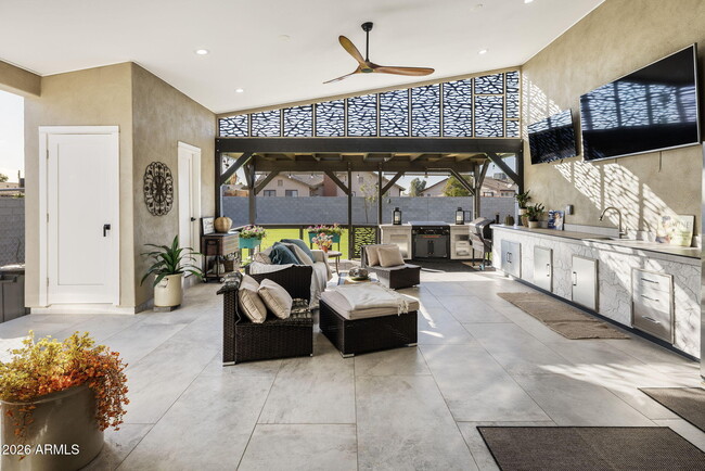 Building Photo - 3912 S Kyrene Rd