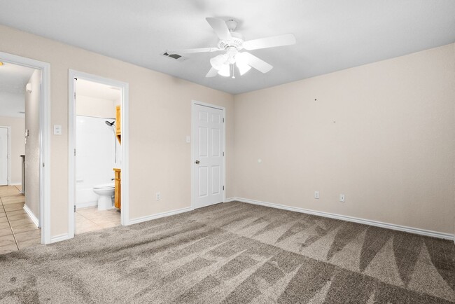 Building Photo - 125 Satch Dr