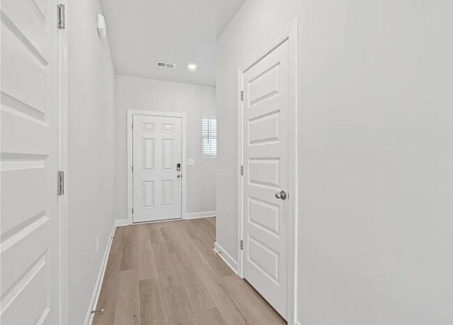 Building Photo - Brand New 3/2.5 Move In Ready Now!