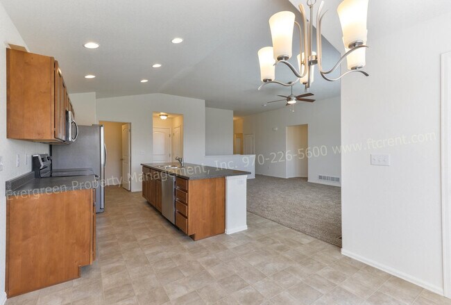 Building Photo - 1513 First Light Dr
