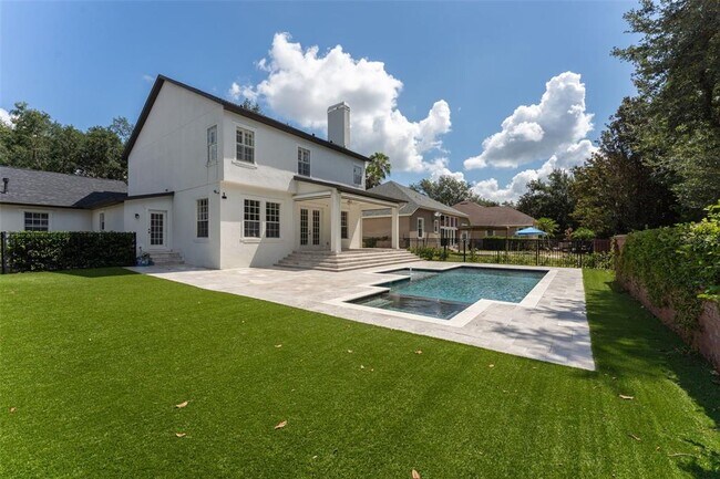 Building Photo - 8555 Bowden Way