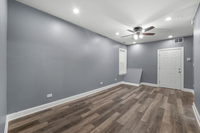 Building Photo - 7823 S Morgan St