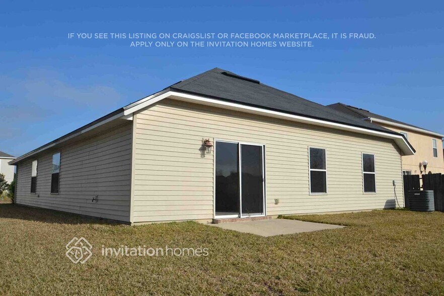 Building Photo - 1465 Seawolf Trail N