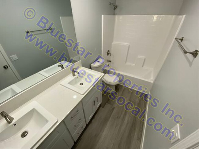 Building Photo - Just listed in Victorville!!!