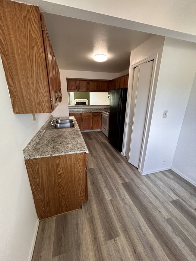 Building Photo - 954 Brant Hollow Ct