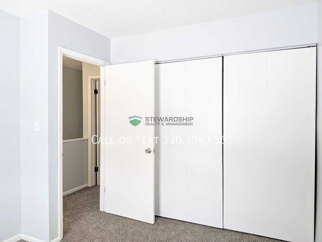 Building Photo - 234 Engadine Ct