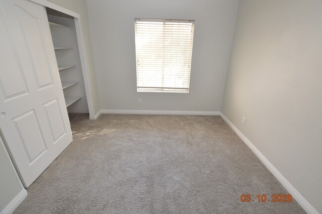 Building Photo - 8236 Golf Player St