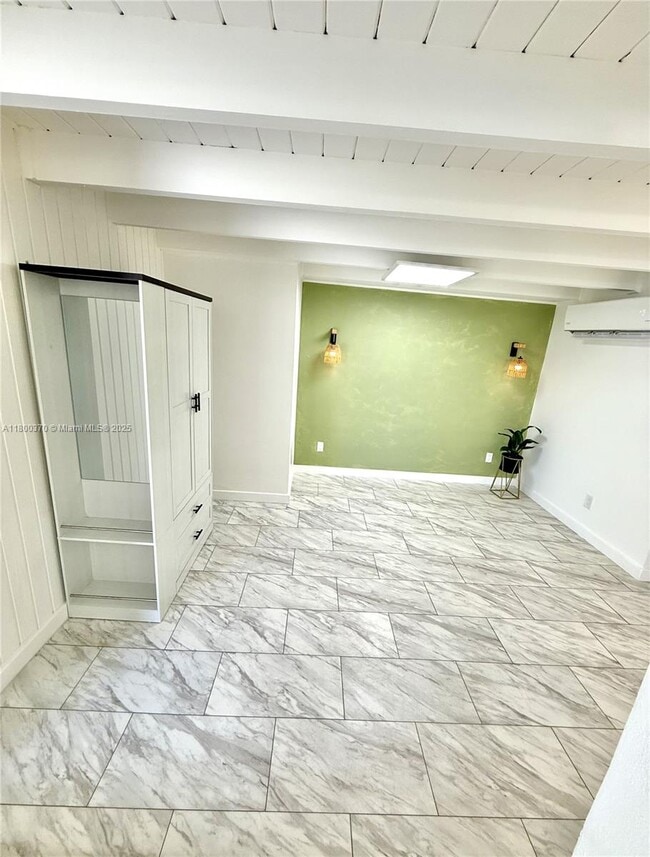 Building Photo - 10270 SW 167th Terrace