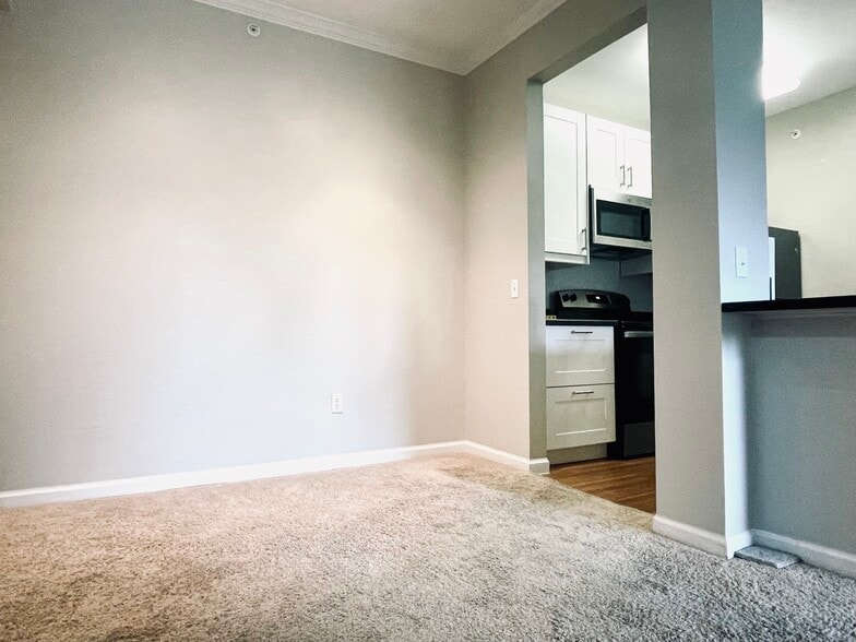 Dining space - 7483 S Quail Cir