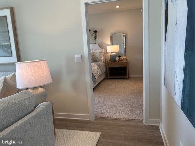 Building Photo - 265 Baker Dr