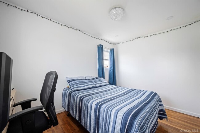 Building Photo - 3 Ozone Pl