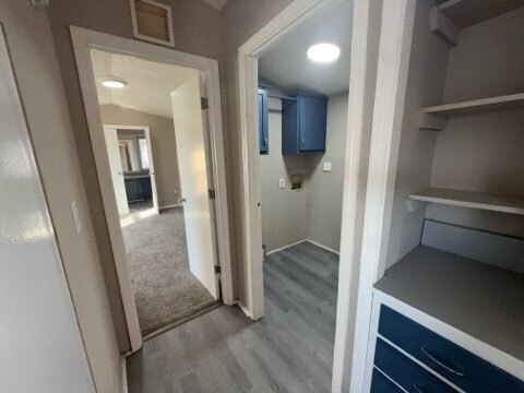 Building Photo - Single Wide Mobile Home For Sale