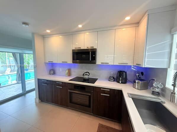 Building Photo - 7180 SW 11th St