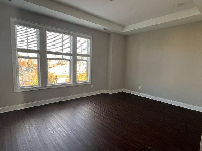 Building Photo - 523 Balsam Fir Dr