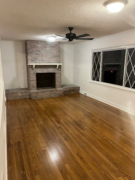 Building Photo - 512 Andrew Pickens Dr