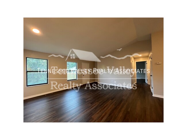 Building Photo - 8500 Olde Colony Trail