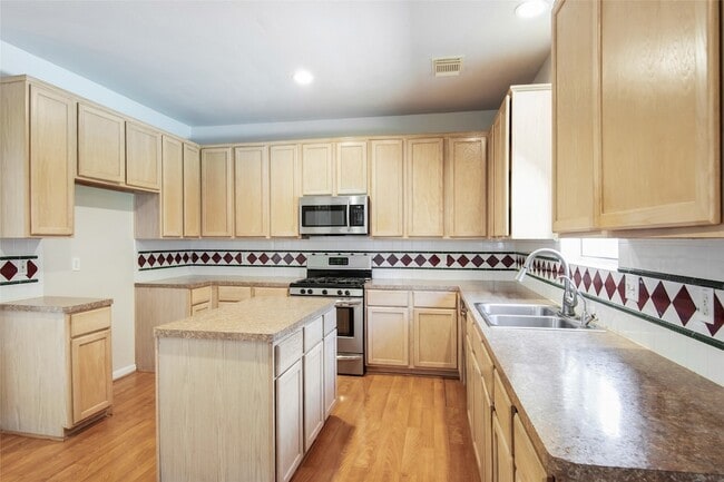 Building Photo - 3410 Santa Isabel Ct