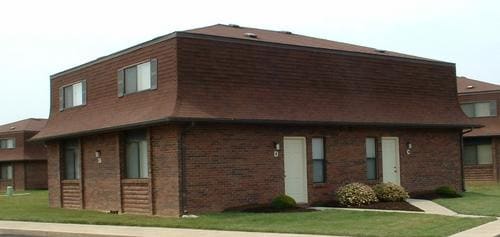 Building Photo - Field Pointe Townhomes