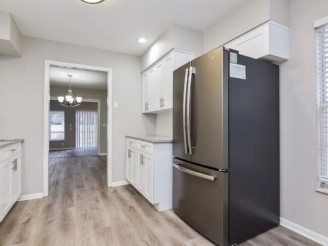 Building Photo - Charming Smart Home | Pet Friendly + Reserve Now Before It’s Gone
