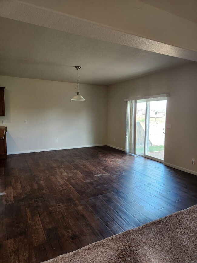 Building Photo - 10163 Seawolf Dr