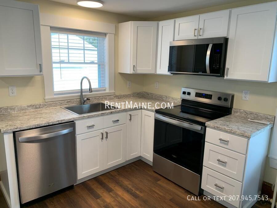 Building Photo - 54 Western Ave