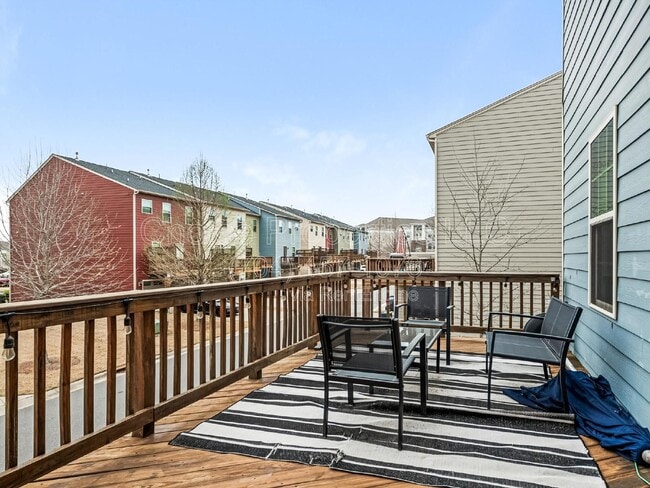 Building Photo - 4027 Zilker Park Dr