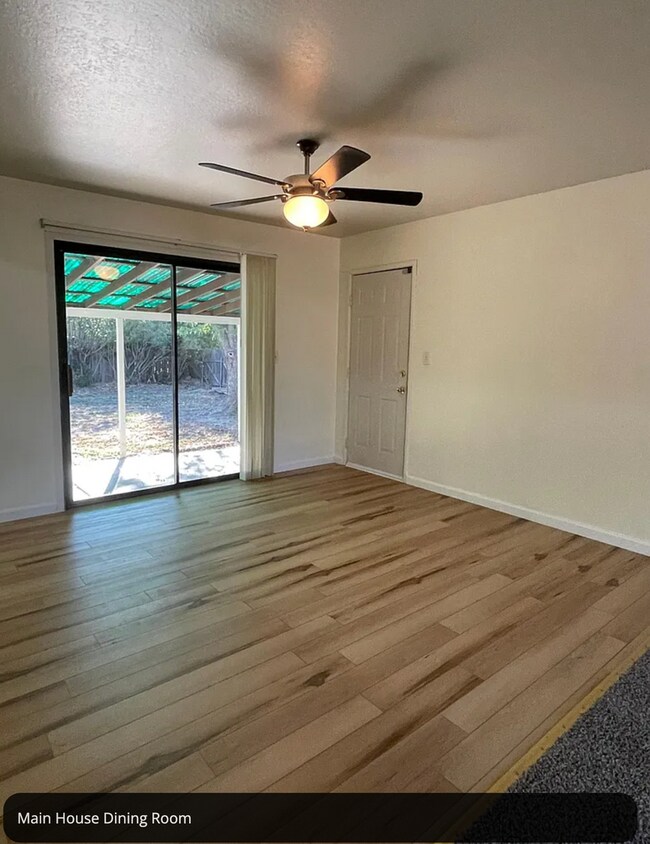 Building Photo - Charming 3 Bed / 1 Bath Home + In-Law Unit – Spacious & Flexible Living