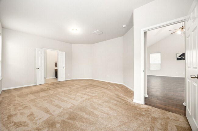 Building Photo - 4323 Wyanngate Dr