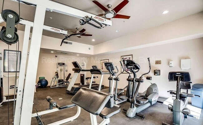 Building Photo - 425 W Rio Salado Pkwy
